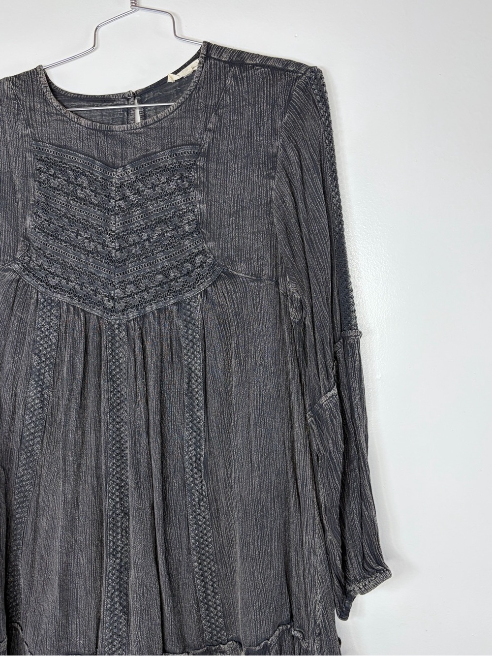 Kings Road Crochet Trim Swing Dress - Picture 4 of 9